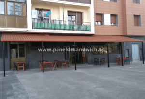 Panel Sandwich Teja Rojo | Panel de Sandwich España